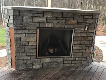 Black river mica ashlar - outdoor fireplace